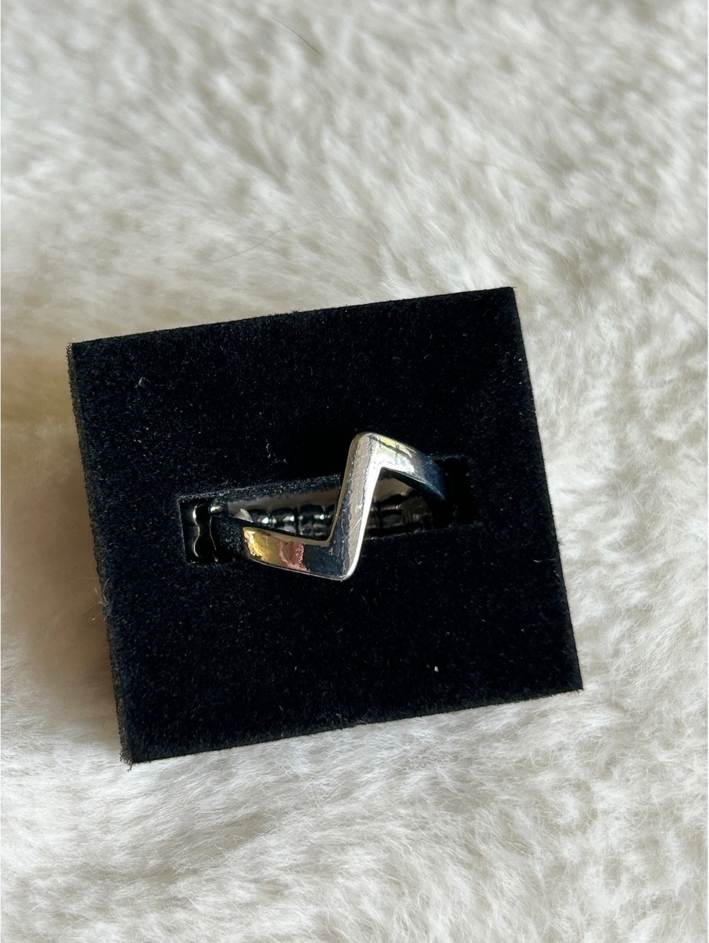 Silver Zigzag Design Ring
